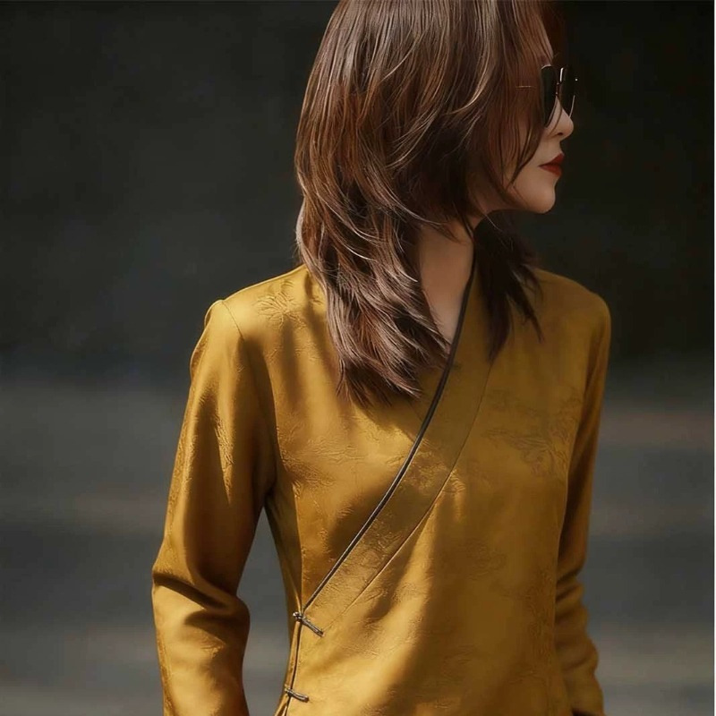 Chinese stijl damesblouses bed - Vintage Collectible Buttons recensie en prijs